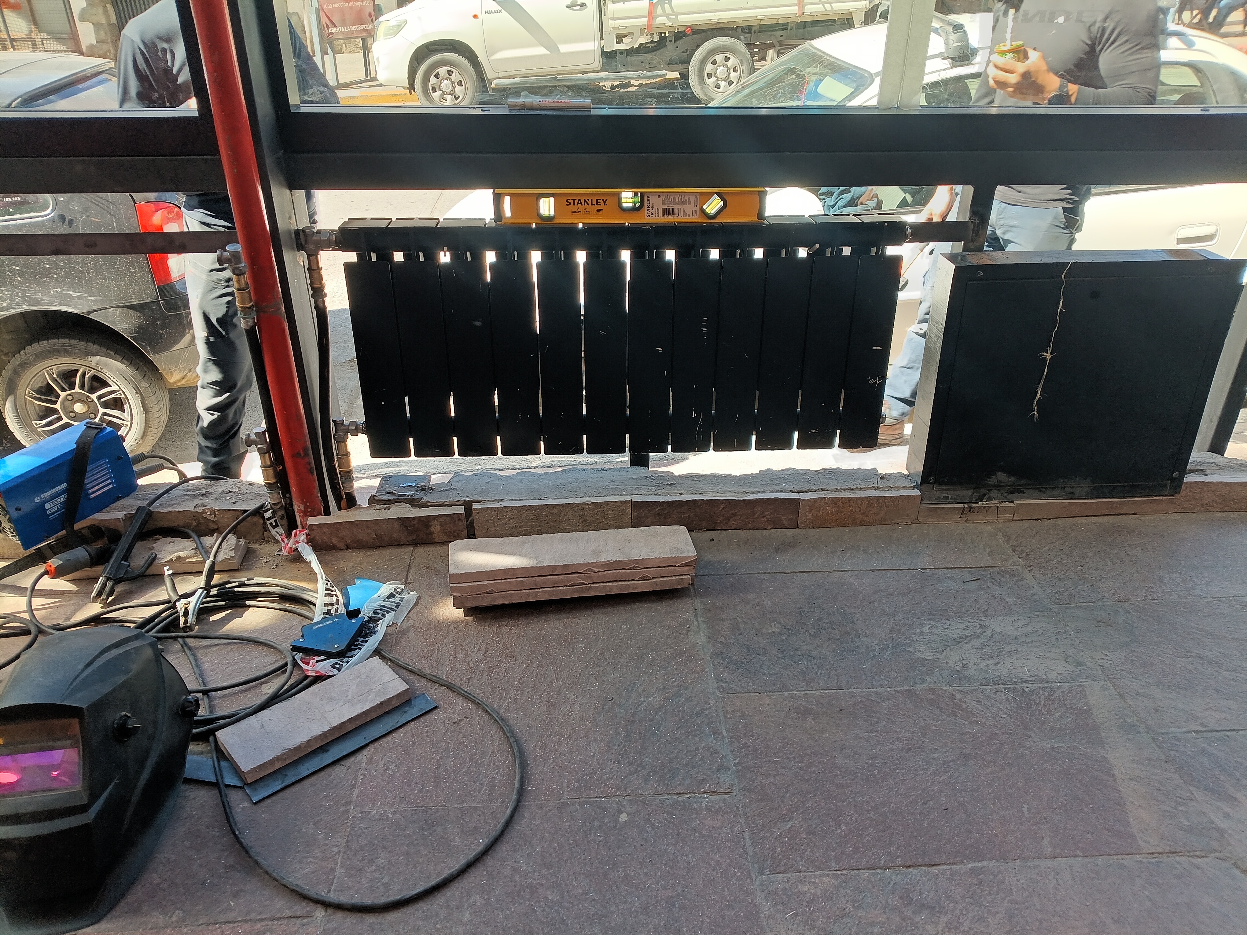 Local mitre